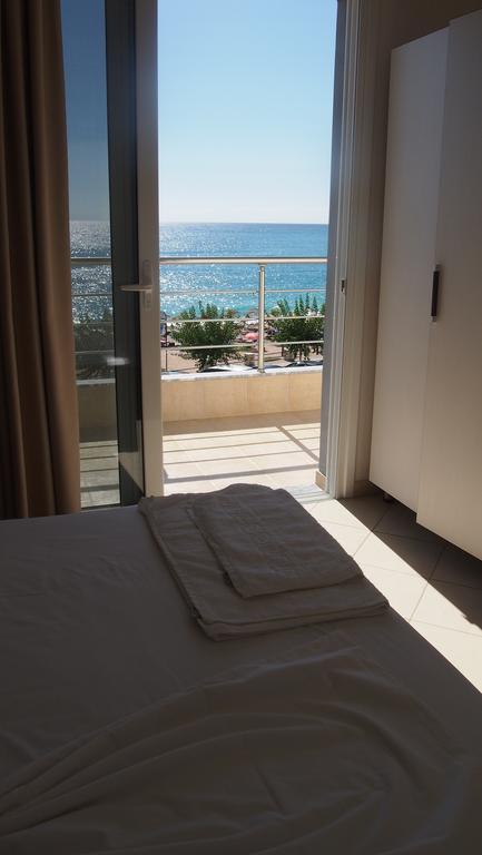 Rondos Hotel Χειμάρρα Εξωτερικό φωτογραφία
