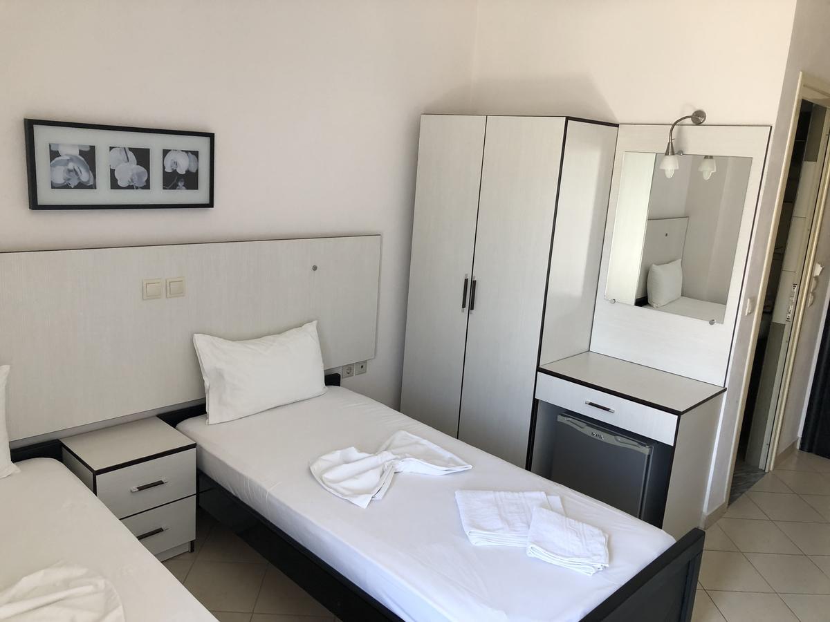 Rondos Hotel Χειμάρρα Εξωτερικό φωτογραφία